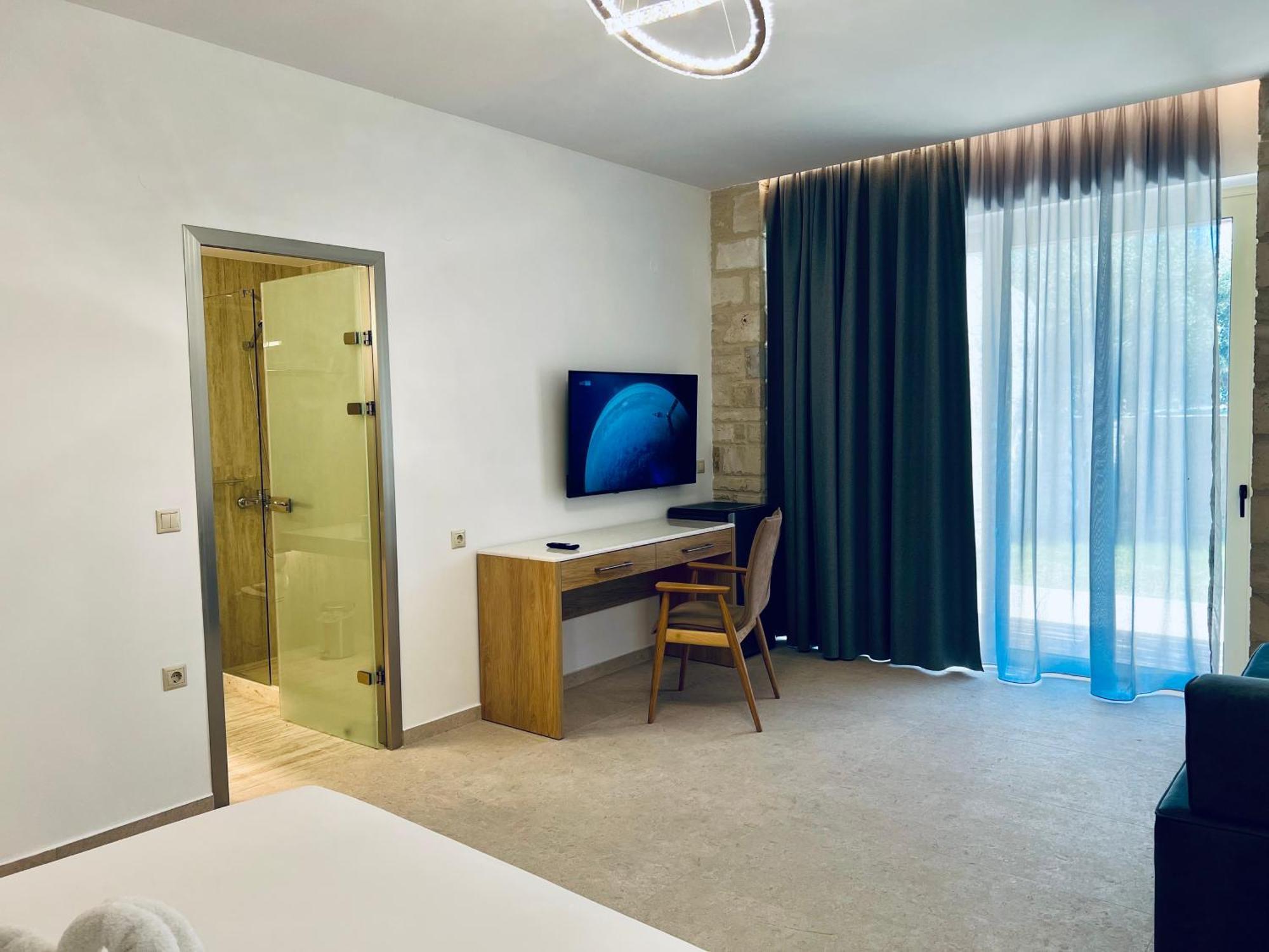 Lili Hotel Gazi Eksteriør bilde